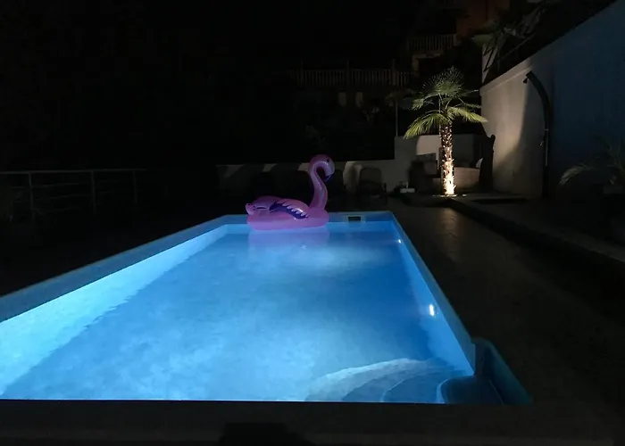 Suzy-apartments Suzana