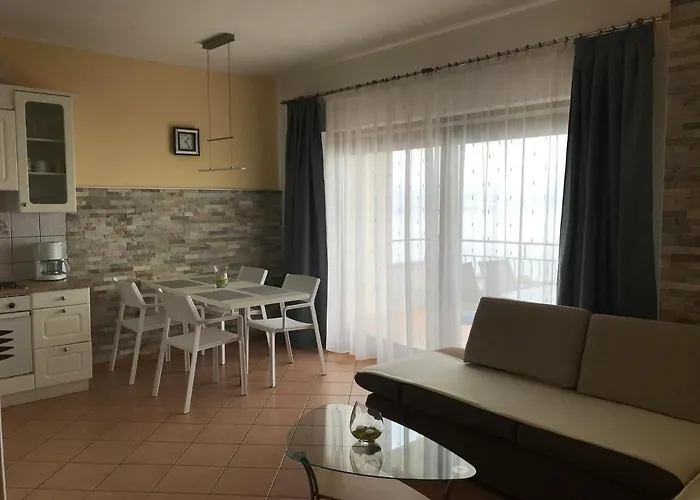 アパート Suzy-apartments Suzana ロヴラン