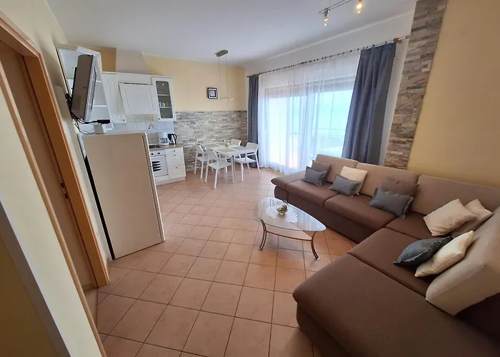 Suzy-apartments Suzana * ロヴラン