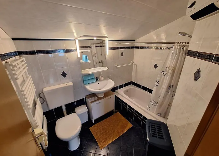 Suzy-apartments Suzana アパート *