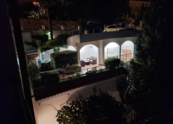 アパート Suzy-apartments Suzana ロヴラン