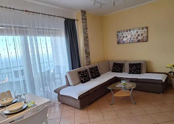 Suzy-apartments Suzana ロヴラン