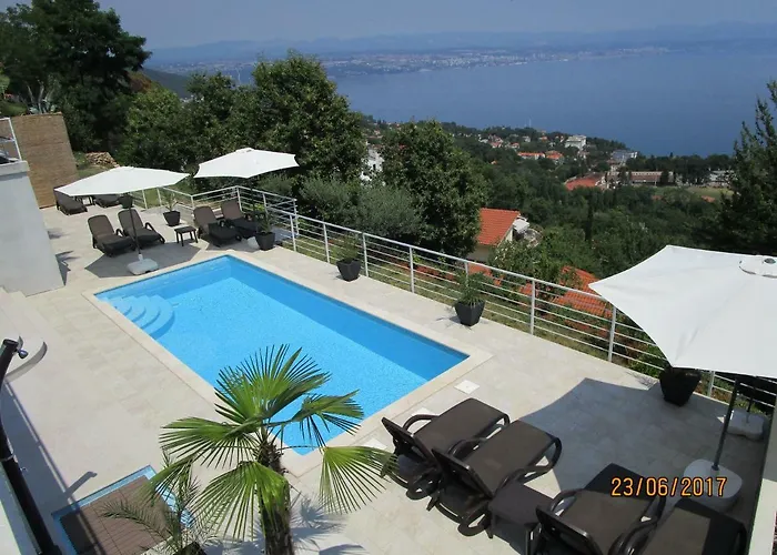 Suzy-apartments Suzana アパート *